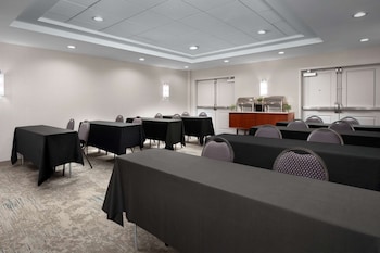 hilton garden inn marina del rey