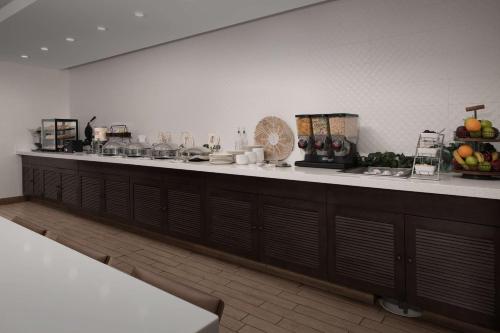hilton garden inn marina del rey