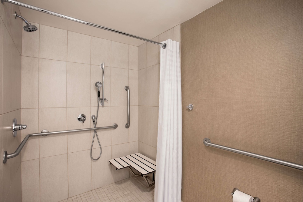 doubletree by hilton los angeles norwalk