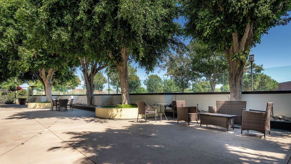 doubletree by hilton los angeles norwalk