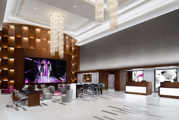 Hilton Woodland Hills / Los Angeles,Los Angeles County>>Los Angeles,4 star