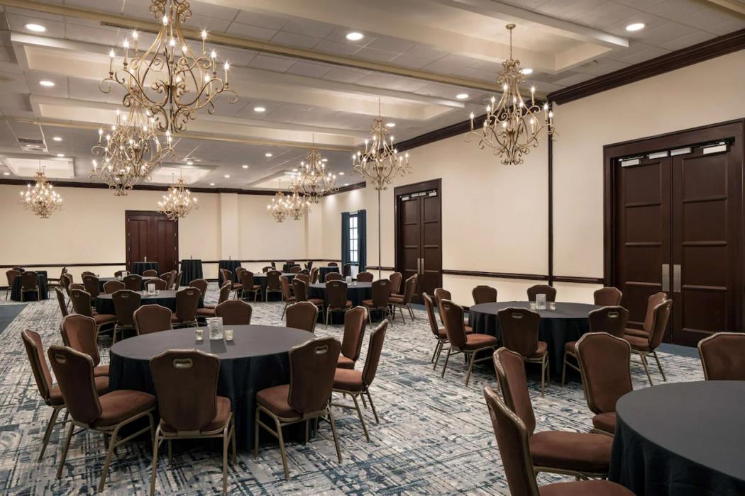 embassy suites by hilton new orleans