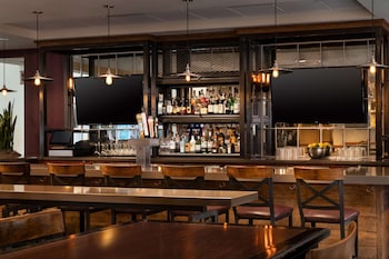 embassy suites by hilton new orleans