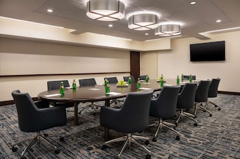 embassy suites by hilton new orleans