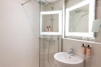 mercure paris montparnasse raspail