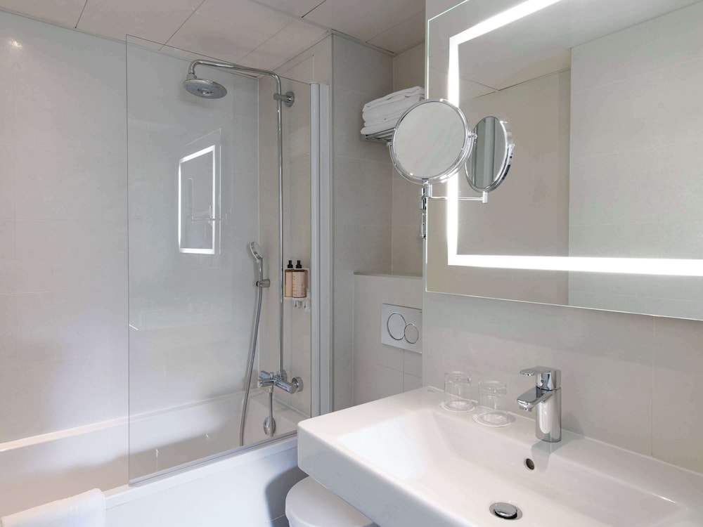 mercure paris montparnasse raspail