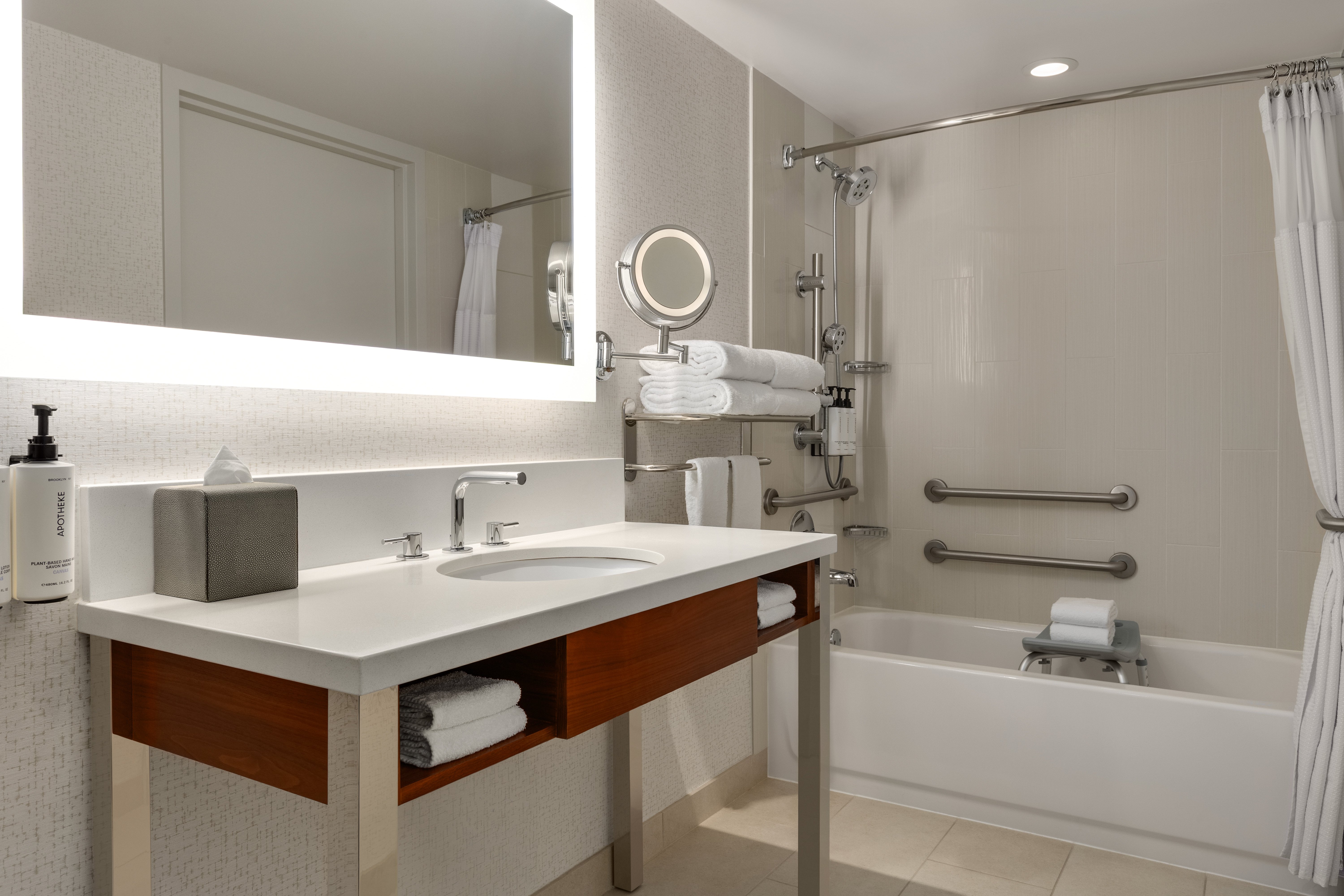 crowne plaza seattle downtown by ihg