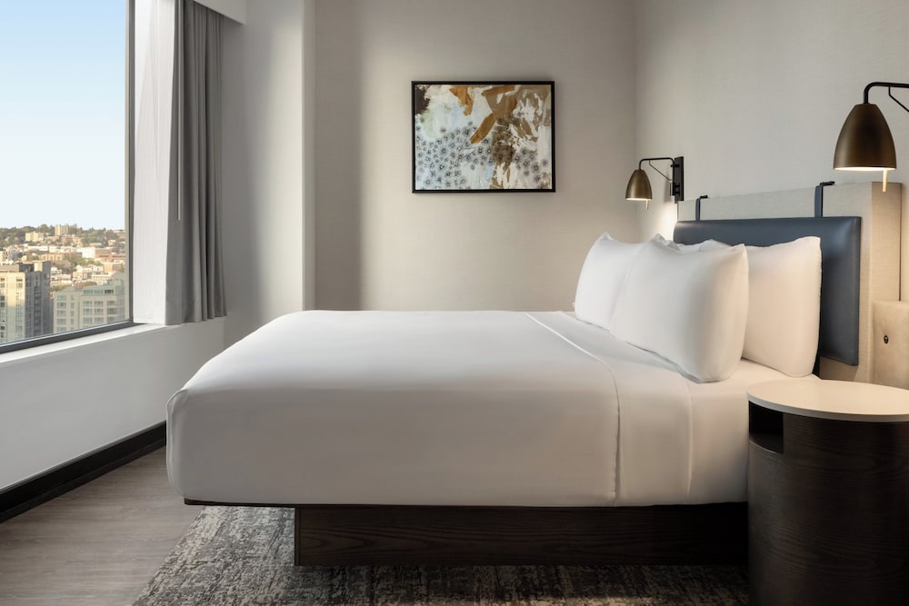 crowne plaza seattle downtown by ihg