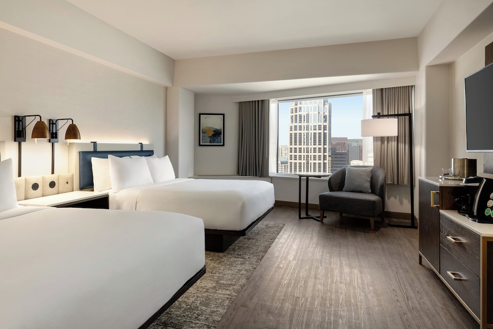 crowne plaza seattle downtown by ihg