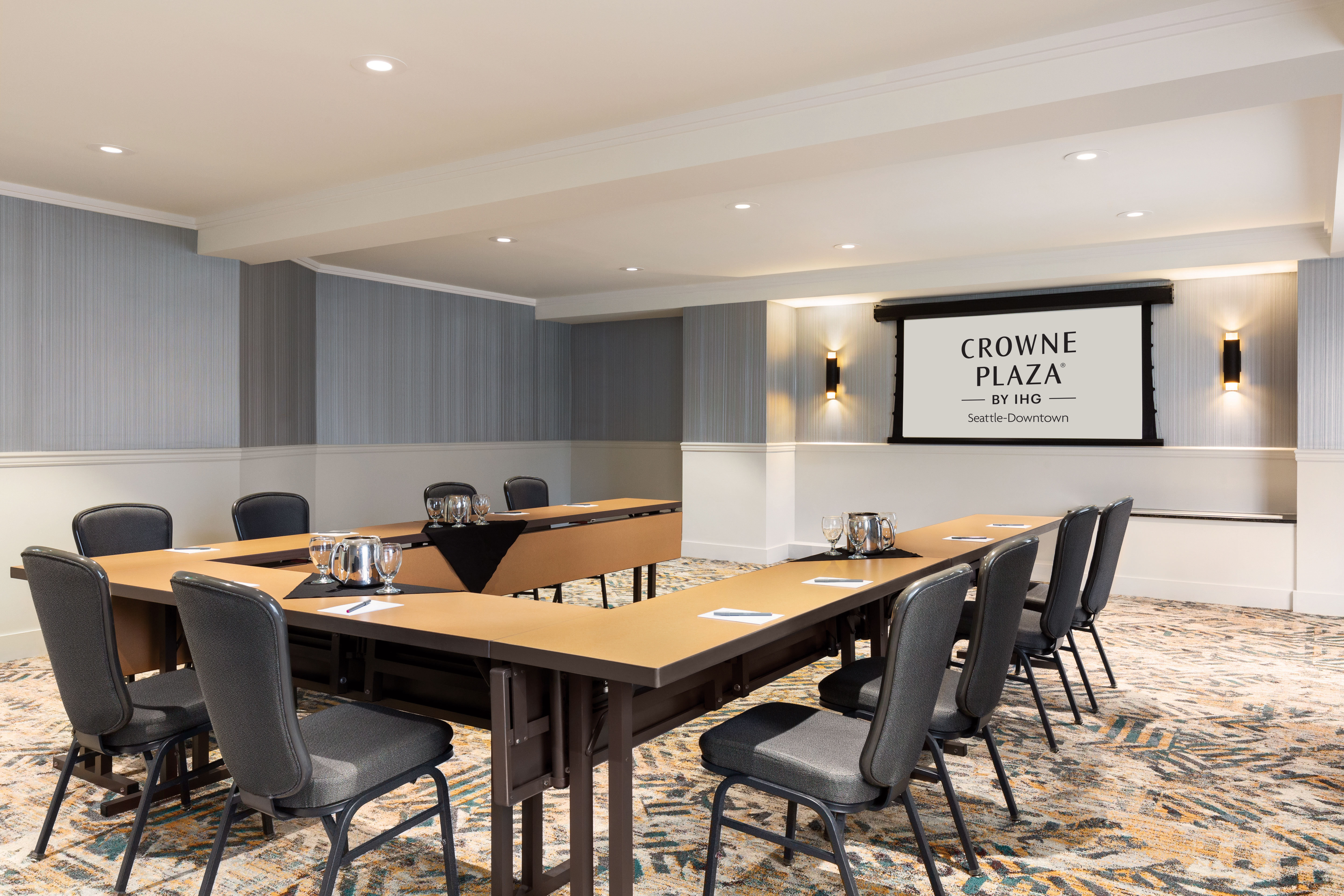 crowne plaza seattle downtown by ihg