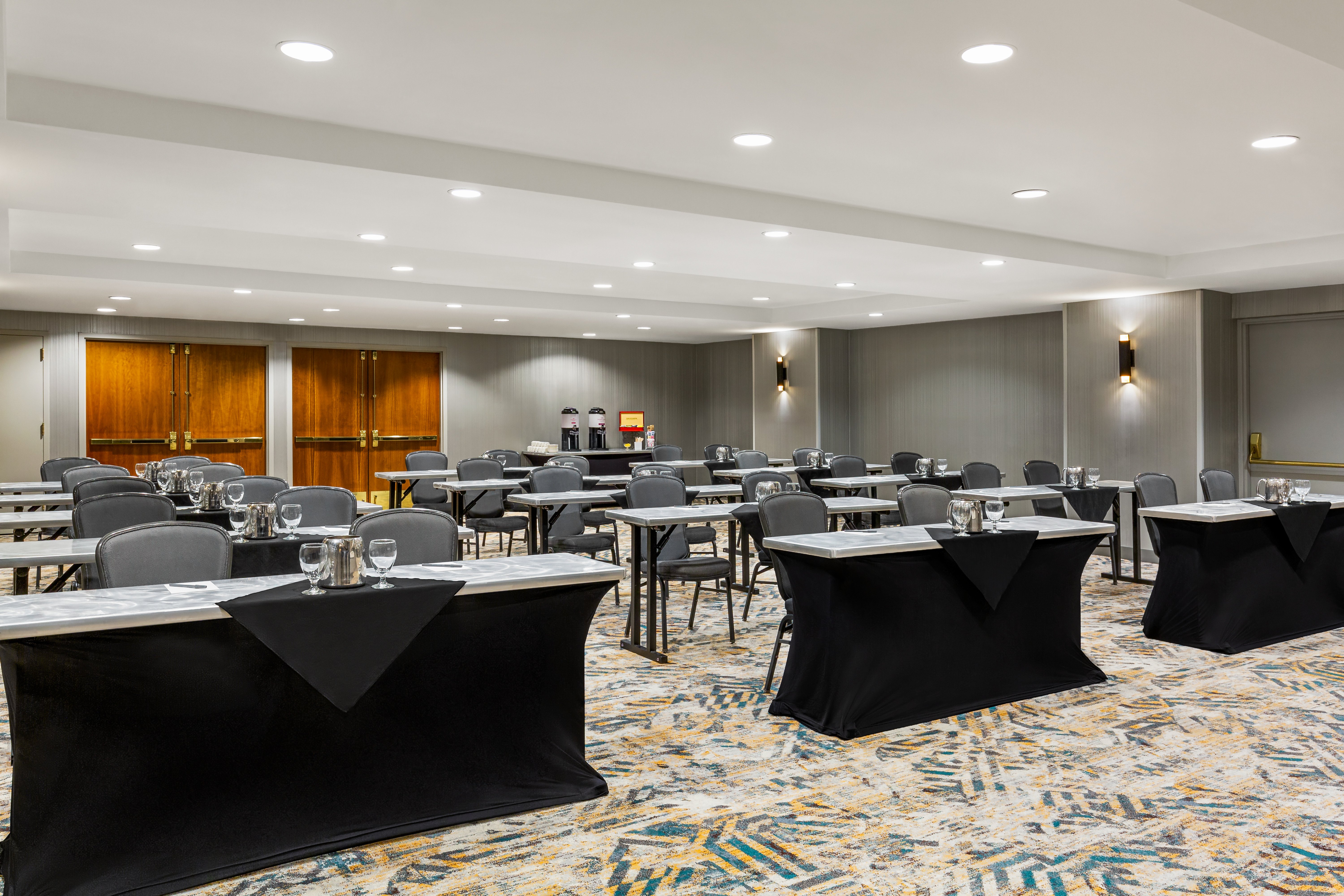 crowne plaza seattle downtown by ihg
