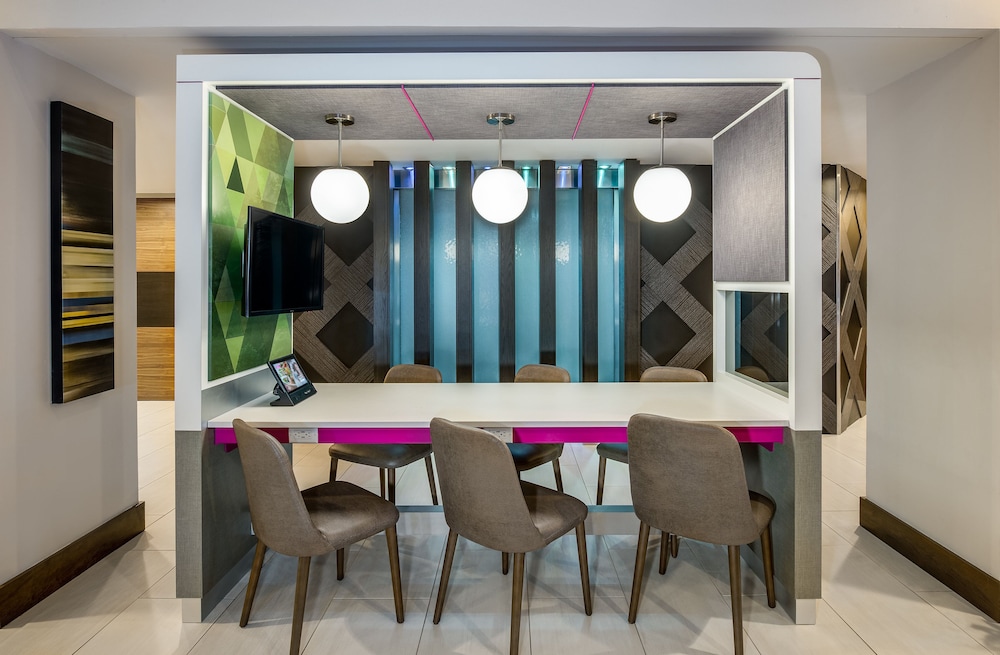 crowne plaza seattle downtown by ihg