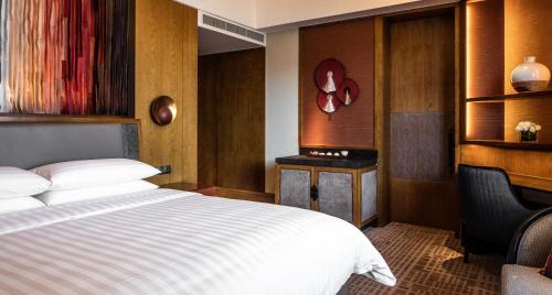 shangri la resort shangri la