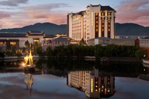 shangri la resort shangri la