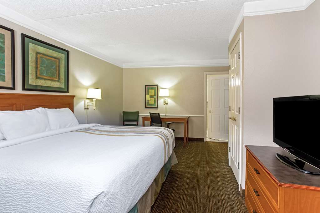 la quinta inn by wyndham denver northglenn