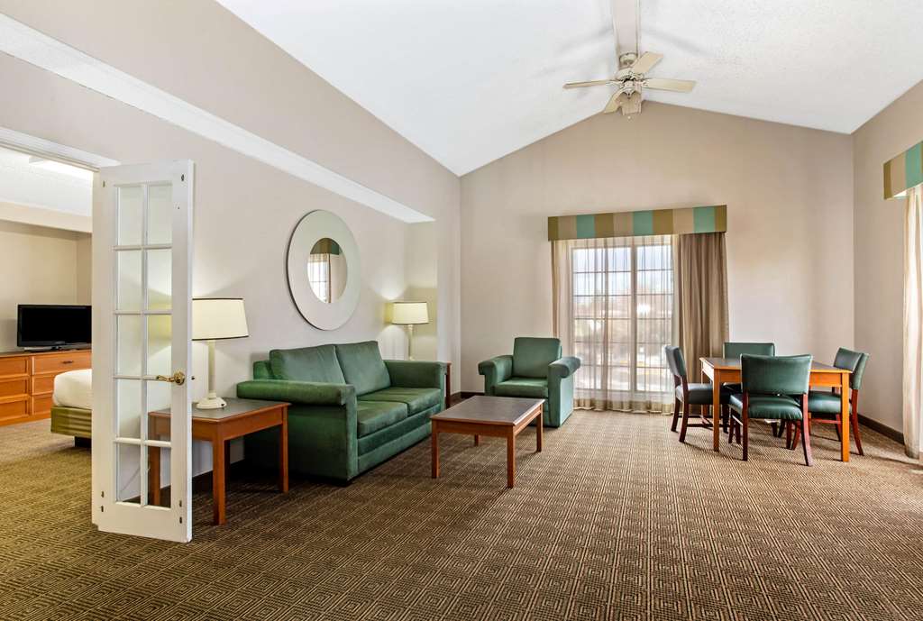 la quinta inn by wyndham denver northglenn