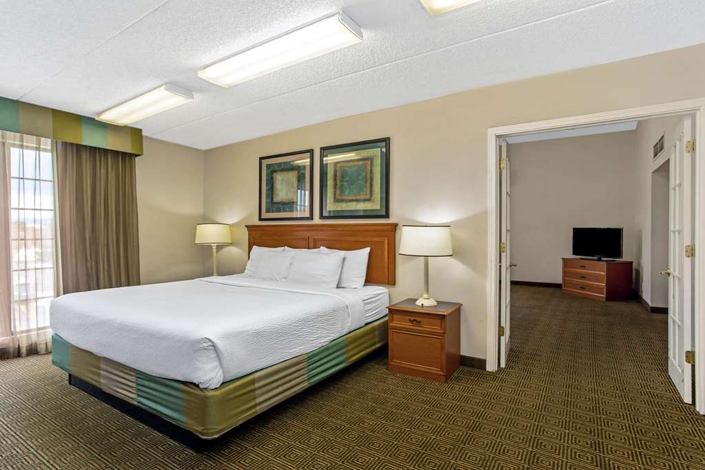 la quinta inn by wyndham denver northglenn