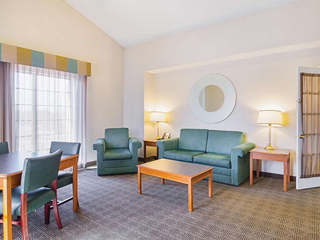 la quinta inn by wyndham denver northglenn