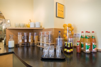 Acora Hotel Und Wohnen Duesseldorf,,3 star