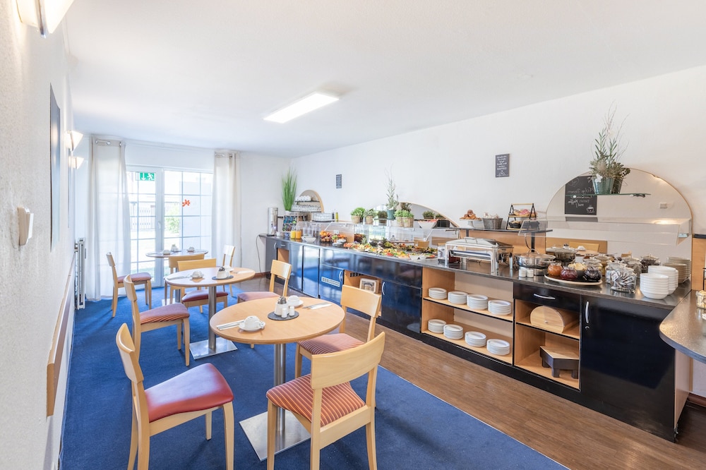 acora hotel und wohnen duesseldorf