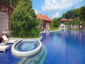 resorts world sentosa beach villas