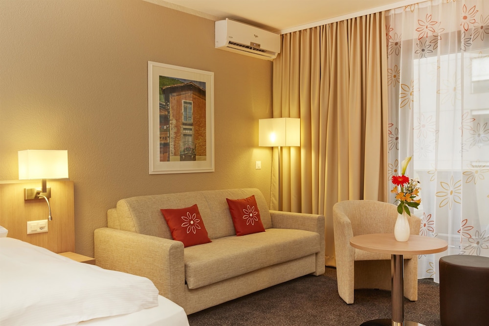 h4 hotel arcadia locarno