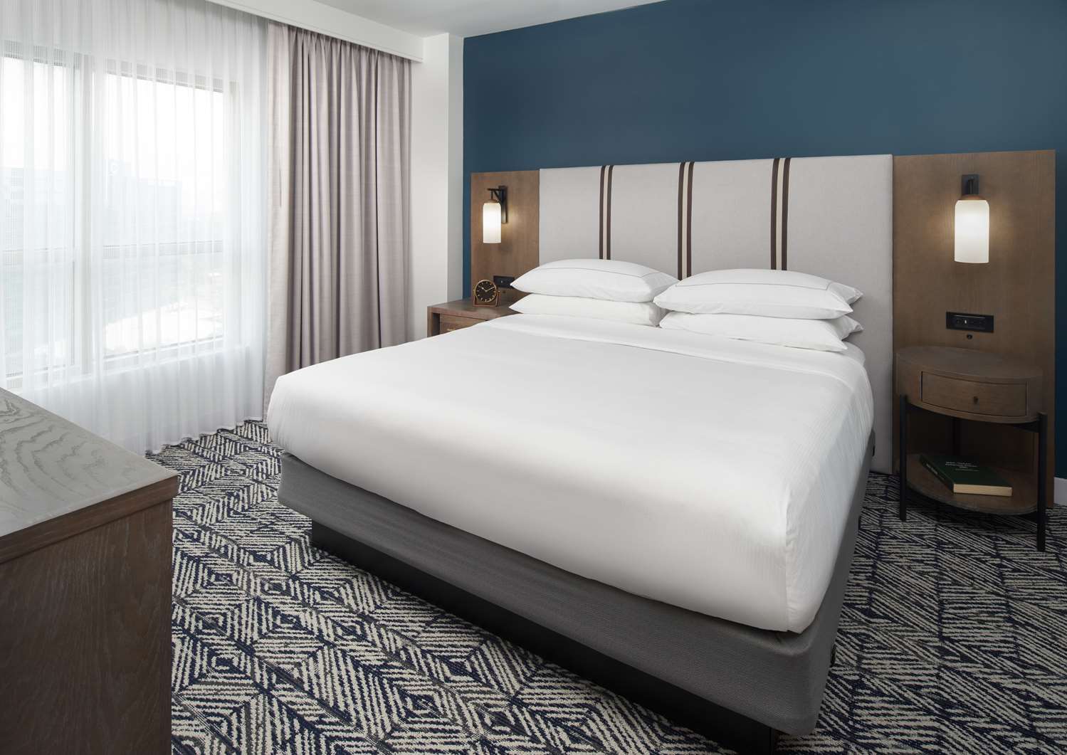 the chifley houston tapestry collection by hilton