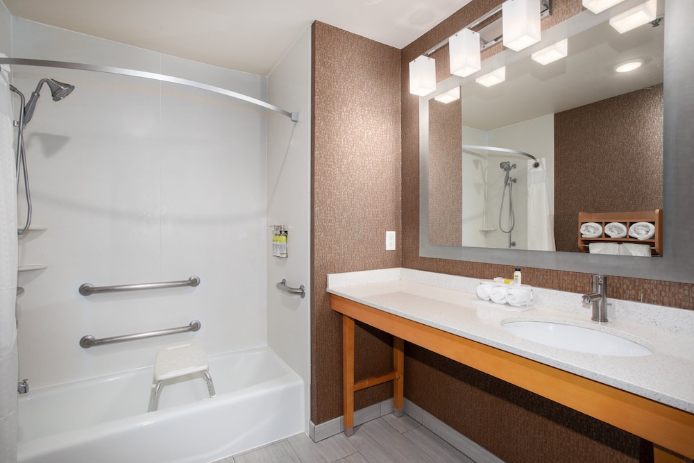 holiday inn express monterey cannery row by ihg