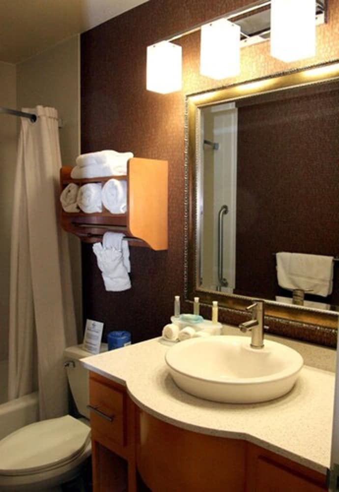 holiday inn express monterey cannery row by ihg