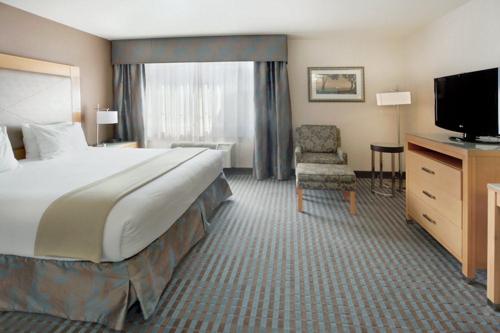 holiday inn express monterey cannery row by ihg