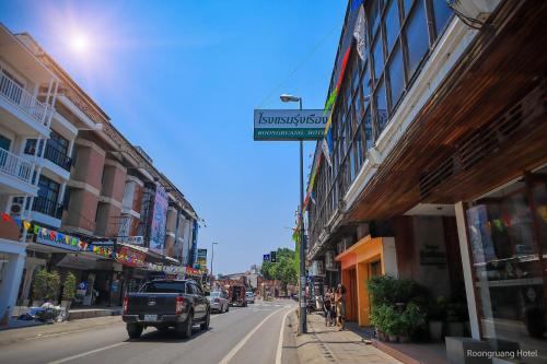 roongruang hotel
