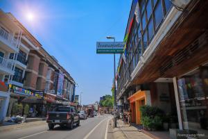 roongruang hotel