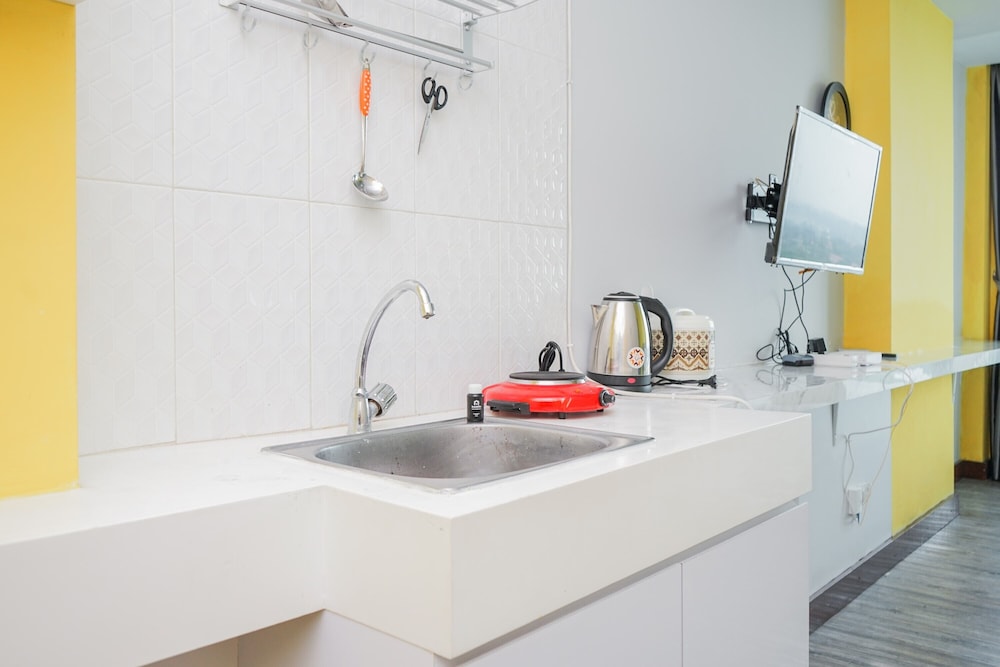 studio apartment at tree park apartment