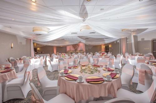 doubletree by hilton roseville minneapolis