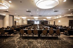 doubletree by hilton roseville minneapolis