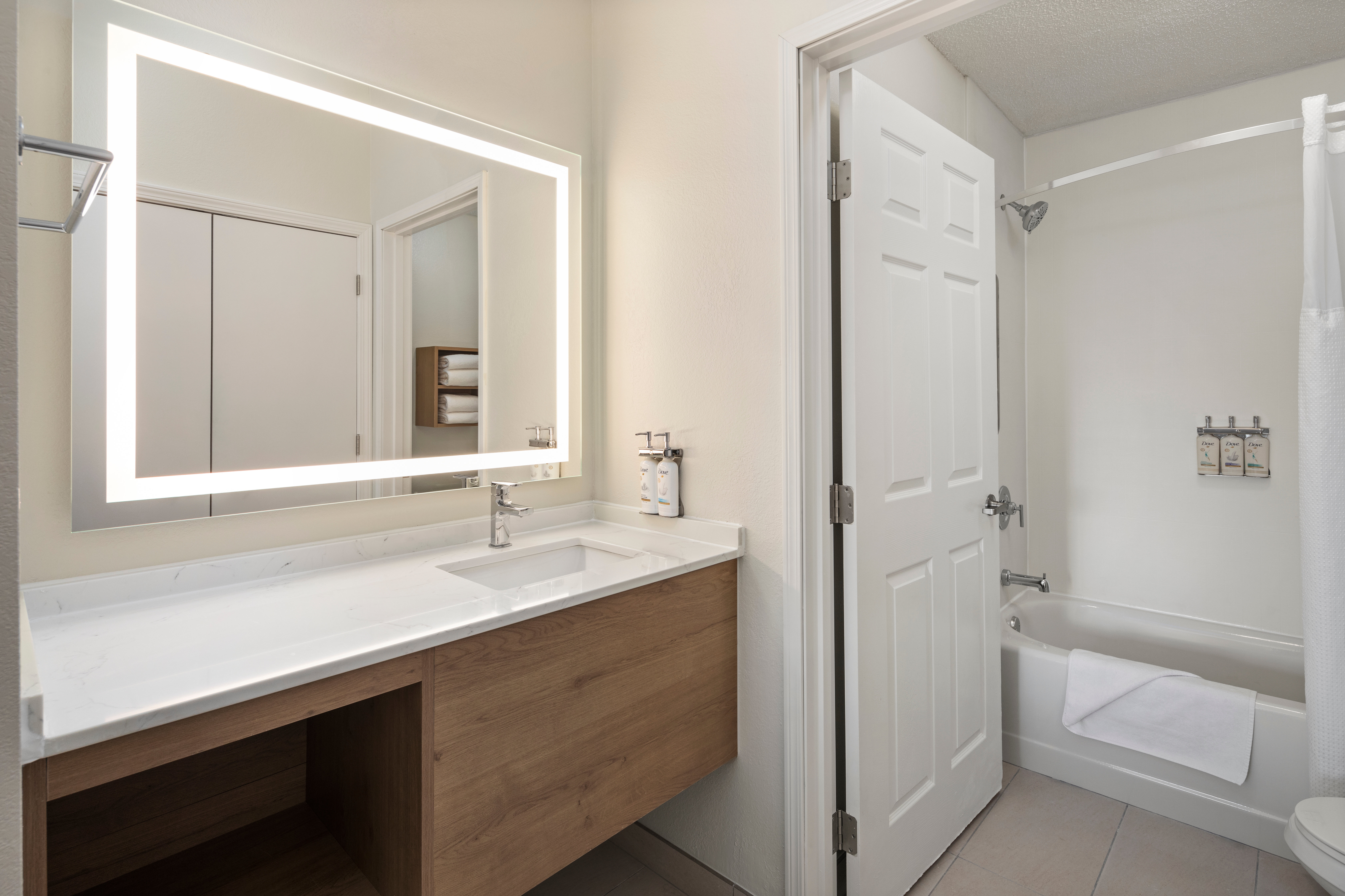 staybridge suites mpls maple grove arbor lakes by ihg