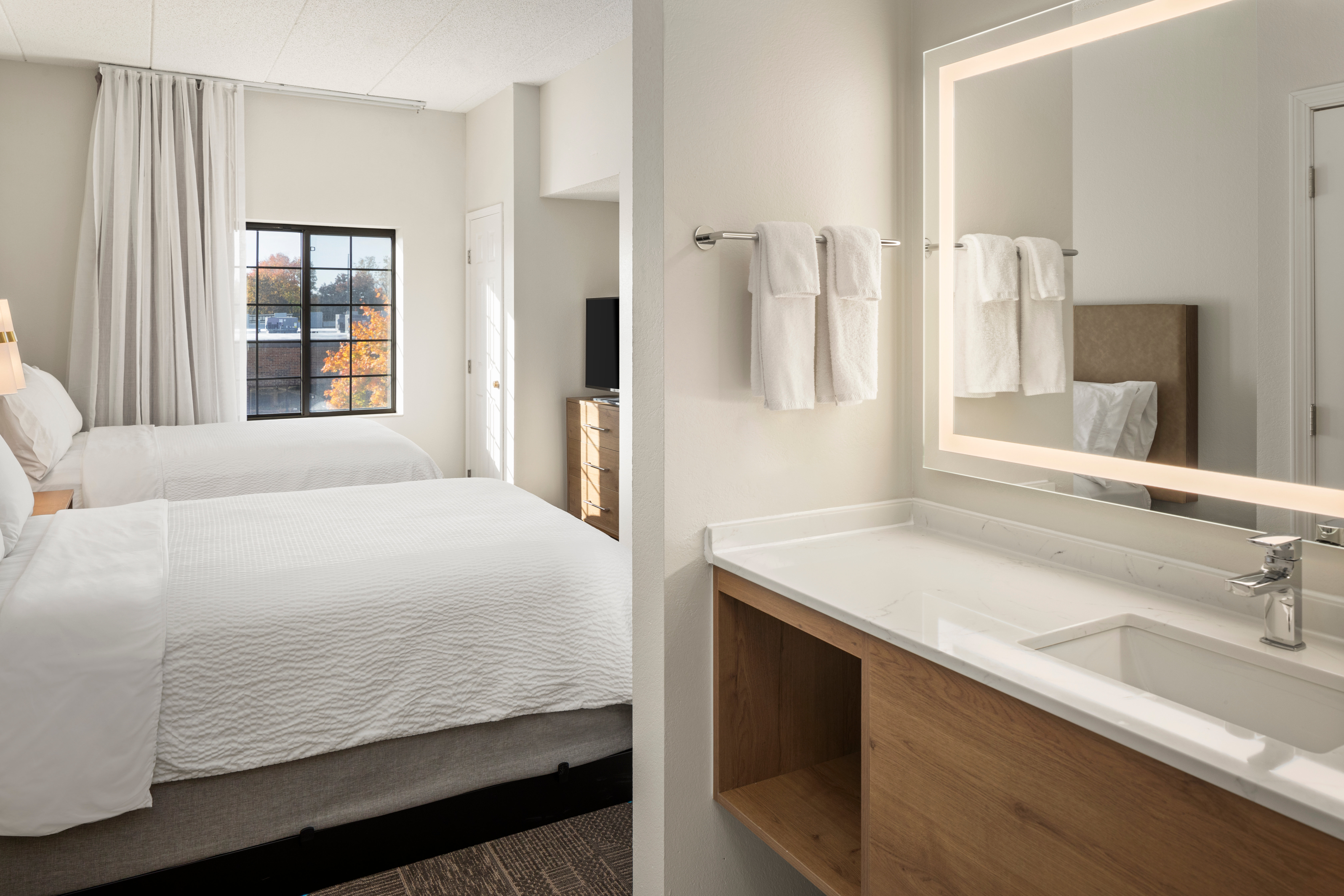 staybridge suites mpls maple grove arbor lakes by ihg
