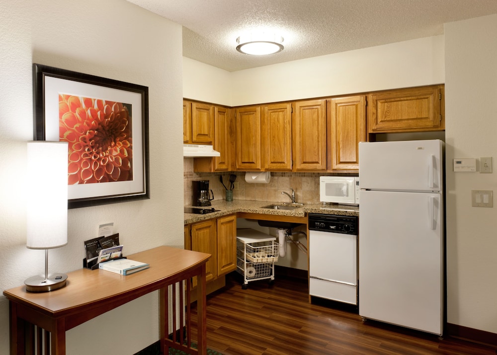 staybridge suites mpls maple grove arbor lakes by ihg