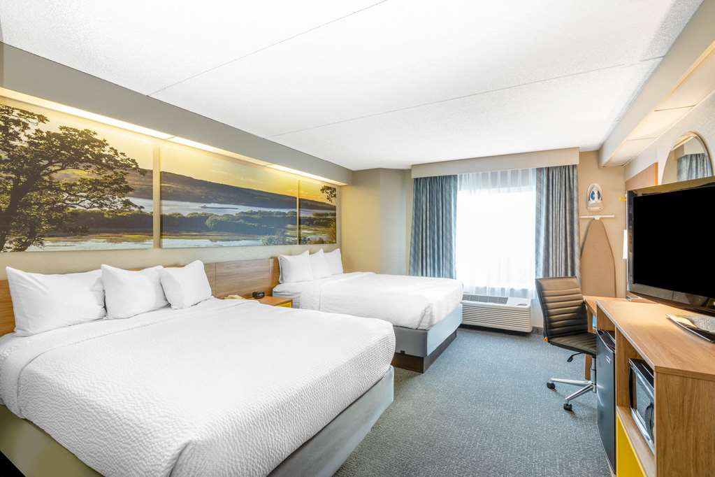 days inn by wyndham eagan minnesota near mall of america