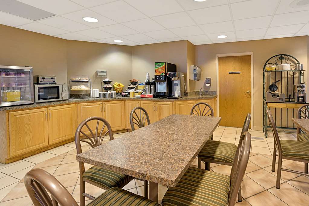 days inn by wyndham eagan minnesota near mall of america