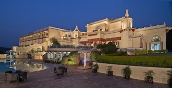 Noor-Us-Sabah Palace,Madhya Pradesh>>Bhopal,3.5 star