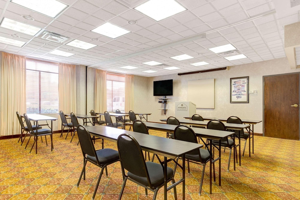 holiday inn tampa north by ihg