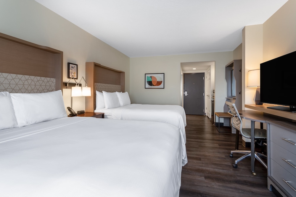 holiday inn tampa north by ihg