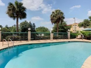 holiday inn tampa north by ihg