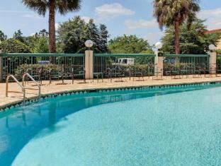 holiday inn tampa north by ihg