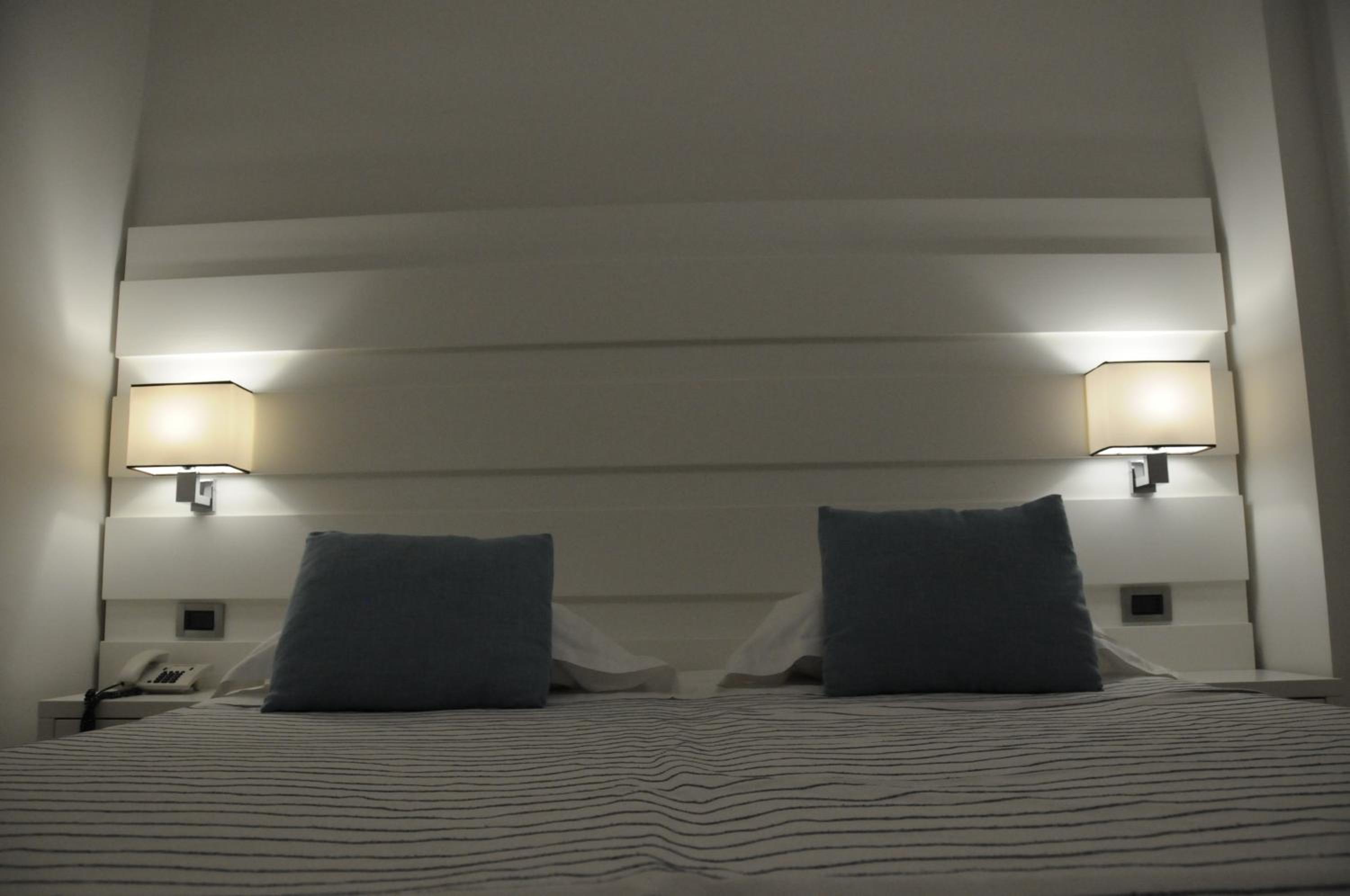 sunshine club hotel and beauty