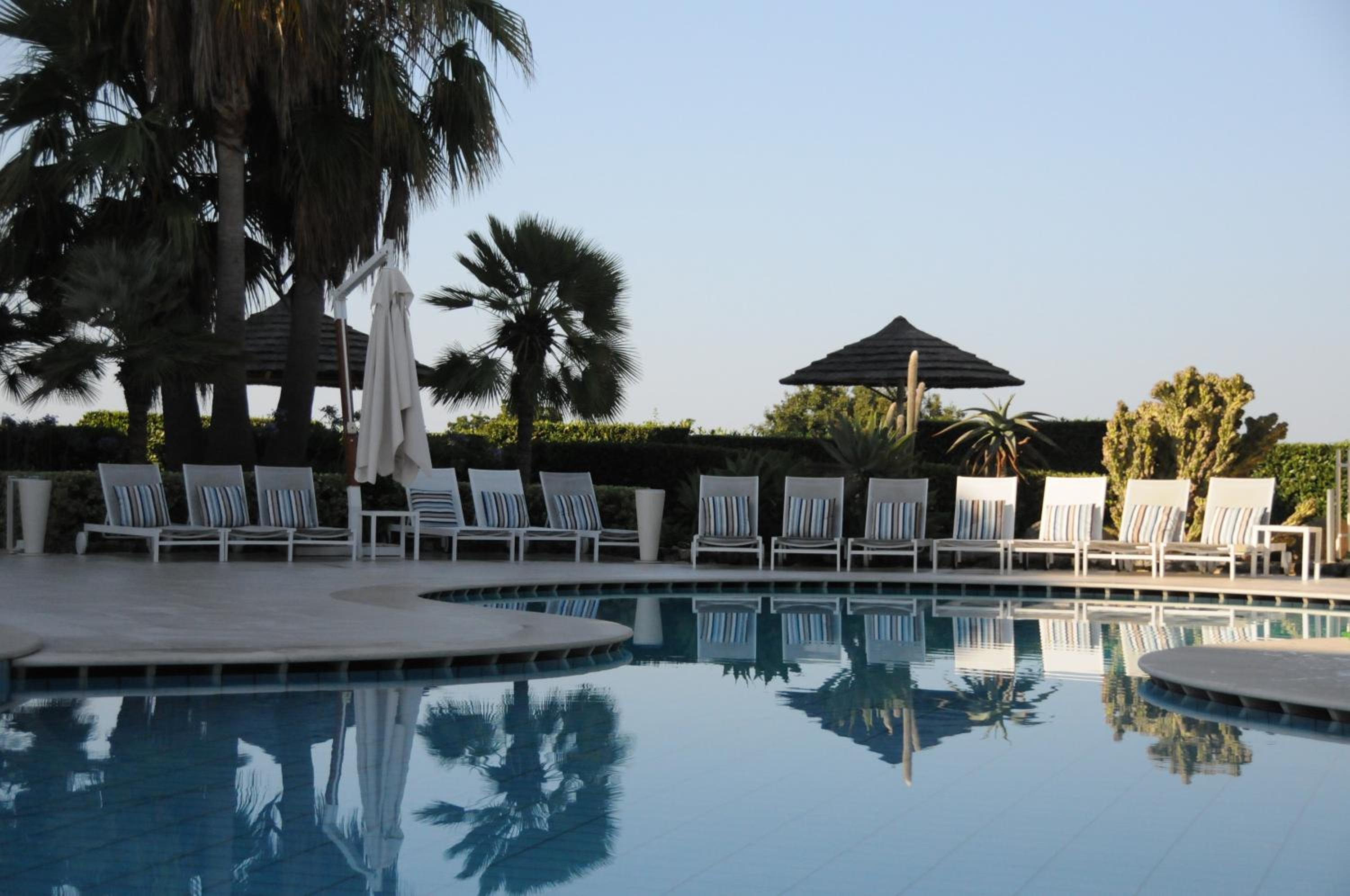 sunshine club hotel and beauty