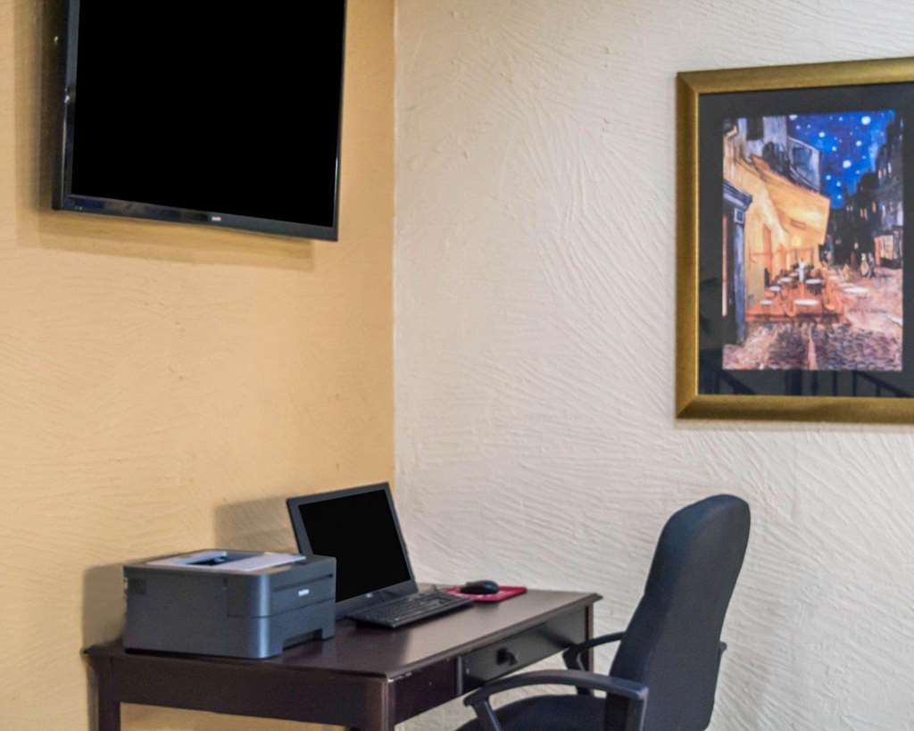 quality inn and suites tampa brandon near casino