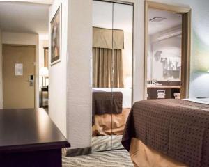 quality inn and suites tampa brandon near casino