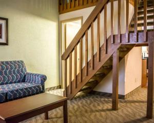 quality inn and suites tampa brandon near casino